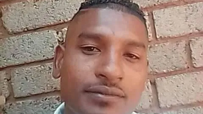 Ahshwin Mouwers was shot down outside a court in South Africa