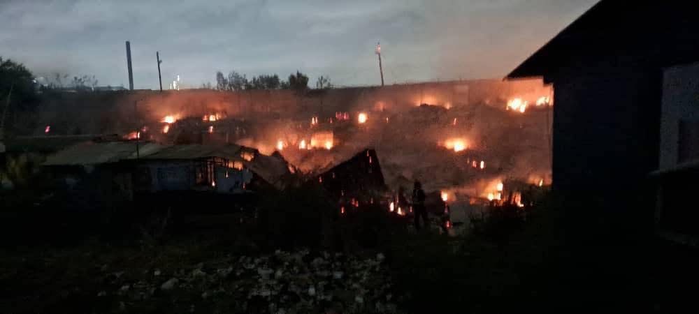 Angry man in Ghana sets whole community ablaze because girlfriend breaks up with him