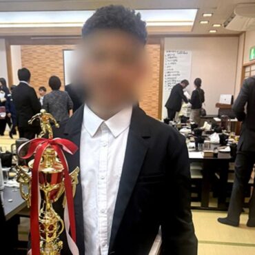 A photo of the Japanese junior high school student who was mistakenly registered as having U.S. nationality (Provided by his mother) - The Asahi Shimbun